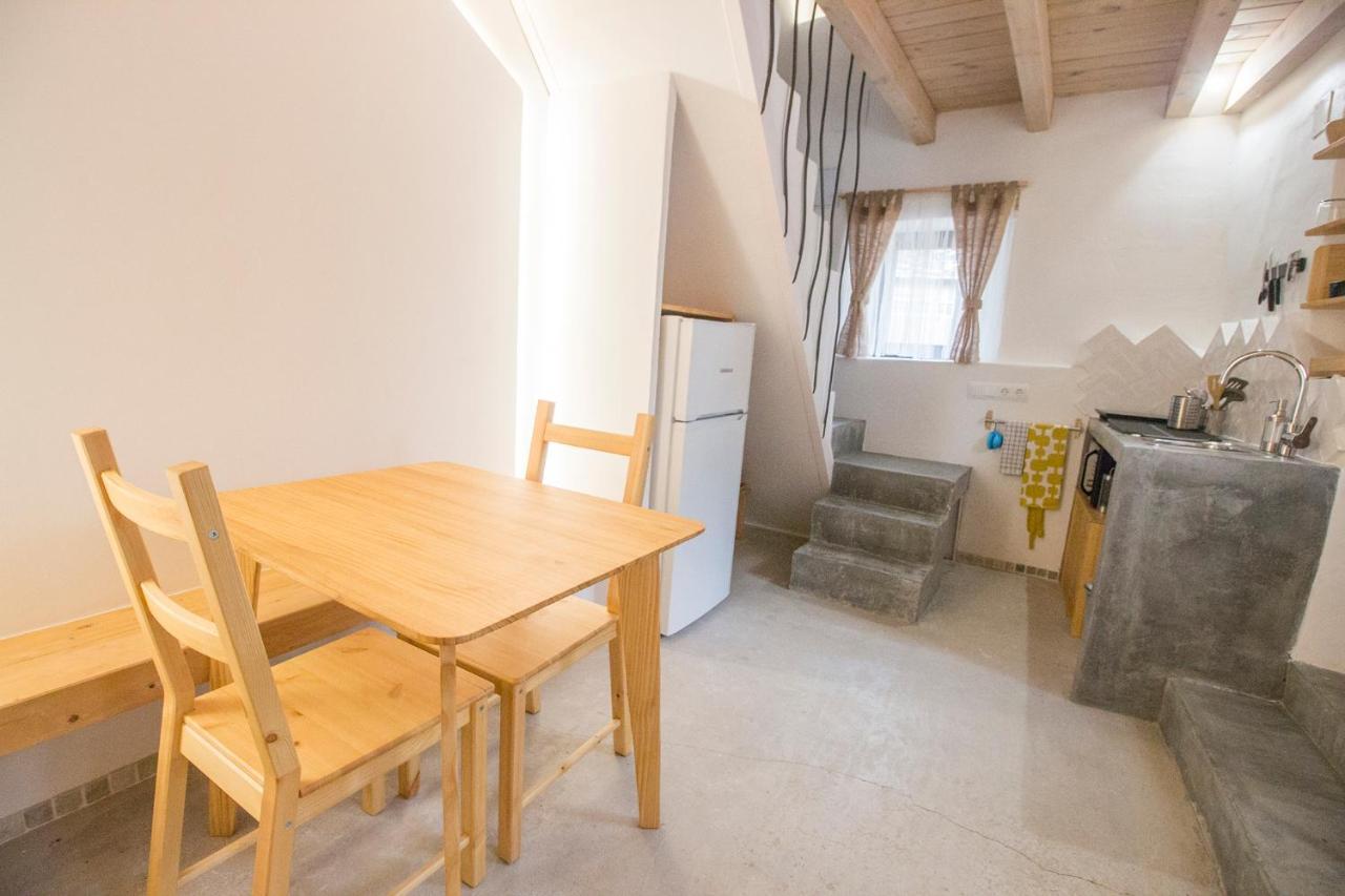 El Pequeno Pajar Apartment Majaelrayo Luaran gambar